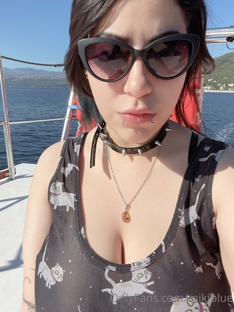 lesbian feet onlyfans nudes images