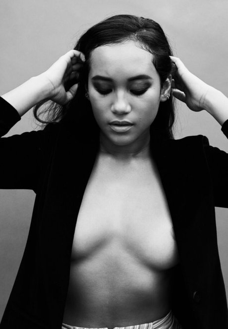 Sydney Park free pornstar images