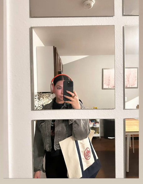 breast milk onlyfans erotic pics