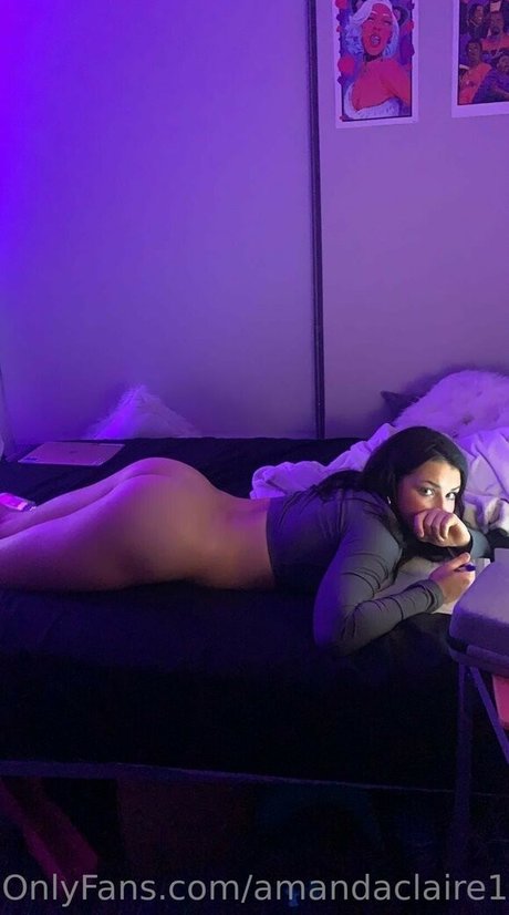 amandaclaire18 free pornstar images