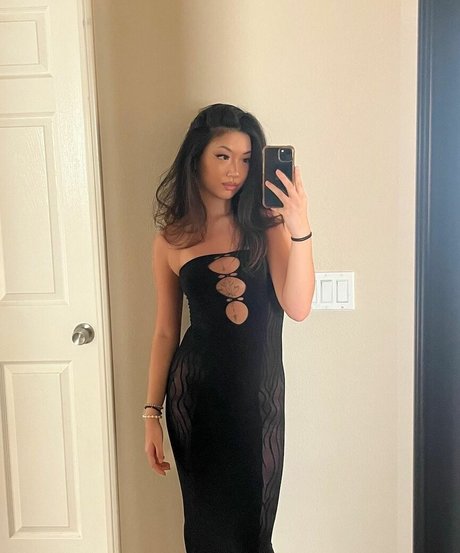 Maru Lee model hd image