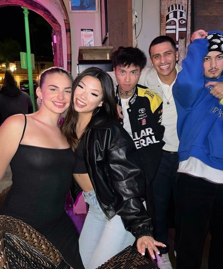 Maru Lee pornstar beautiful pics