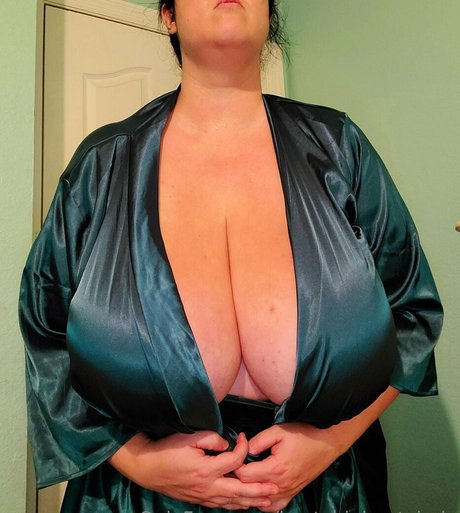 bustybigbootyjudy hd pornstar galleries