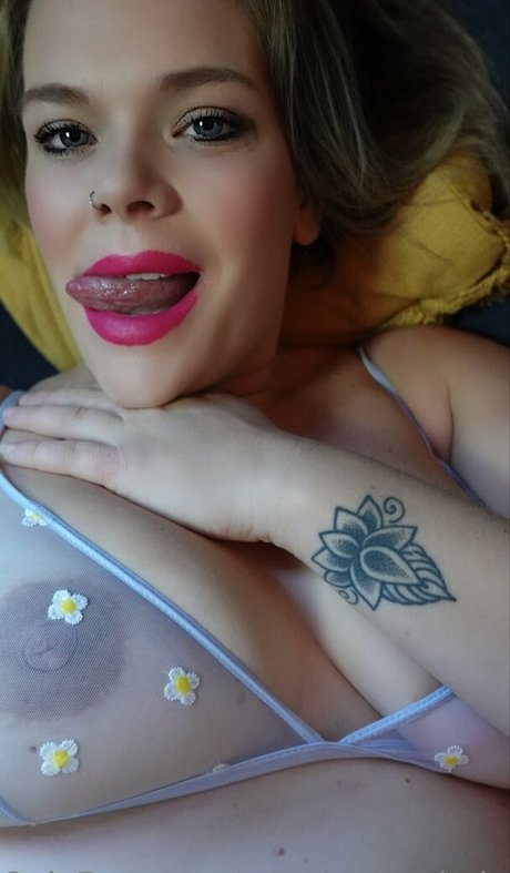 extreme onlyfans art naked photos