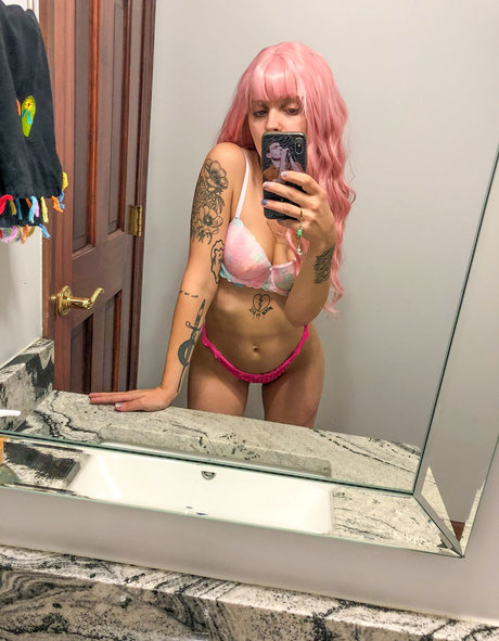 Bonnie Grace star sex photo