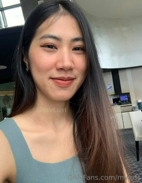 mvlust erotic actress image