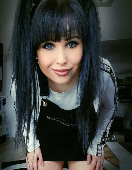 feet licking onlyfans erotic images