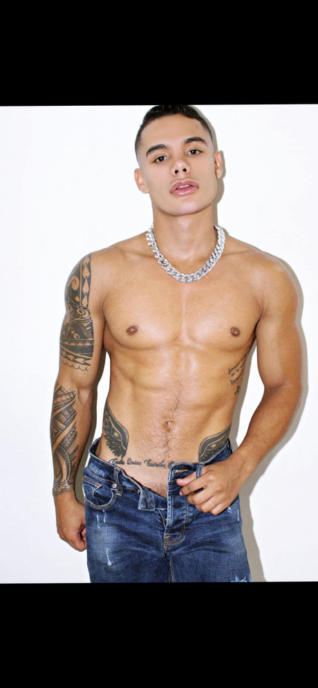 Randy Junior perfect star images