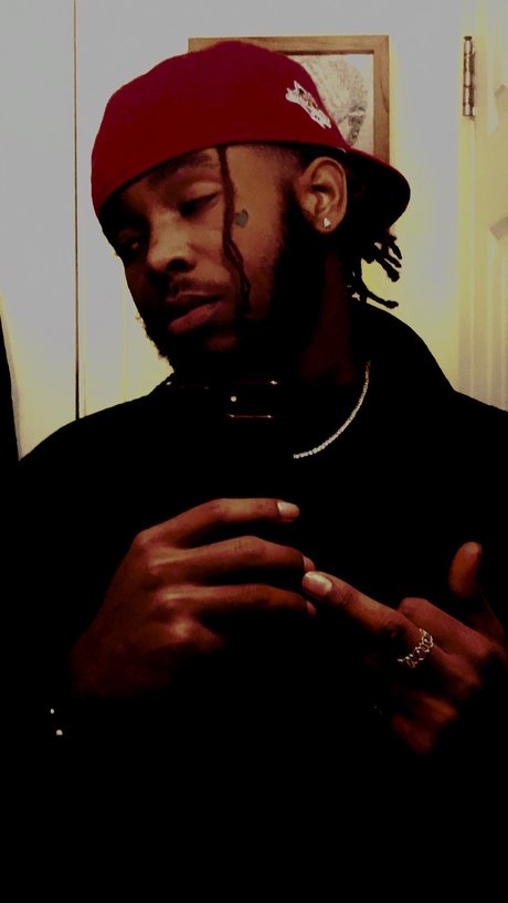 Tre x rated model art pic