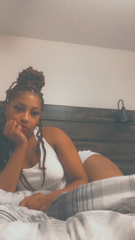 Stonii B pornstar xxx pics