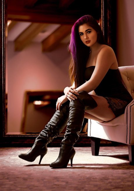 Alyssa Smith pornstar nudes images