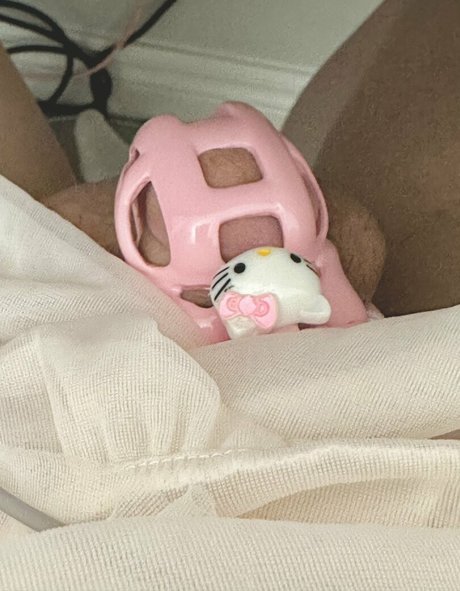 small dick shemale onlyfans hot pics