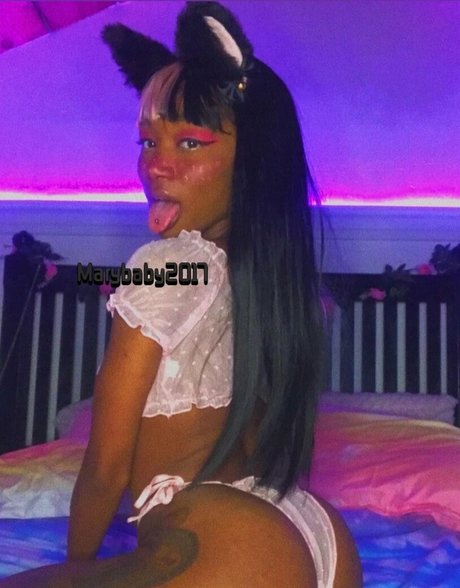 thickbaby2017 hot actress pics