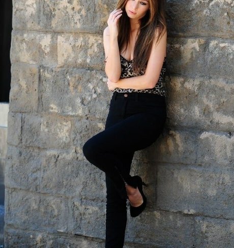 Ashley Mulheron exclusive model pic