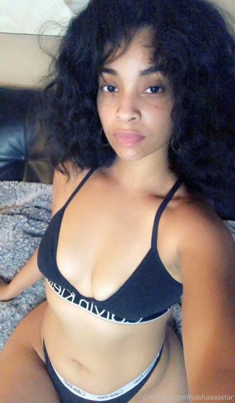 Sashaestrella perfect actress img