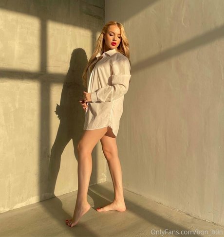 bon b0n nude actress photos