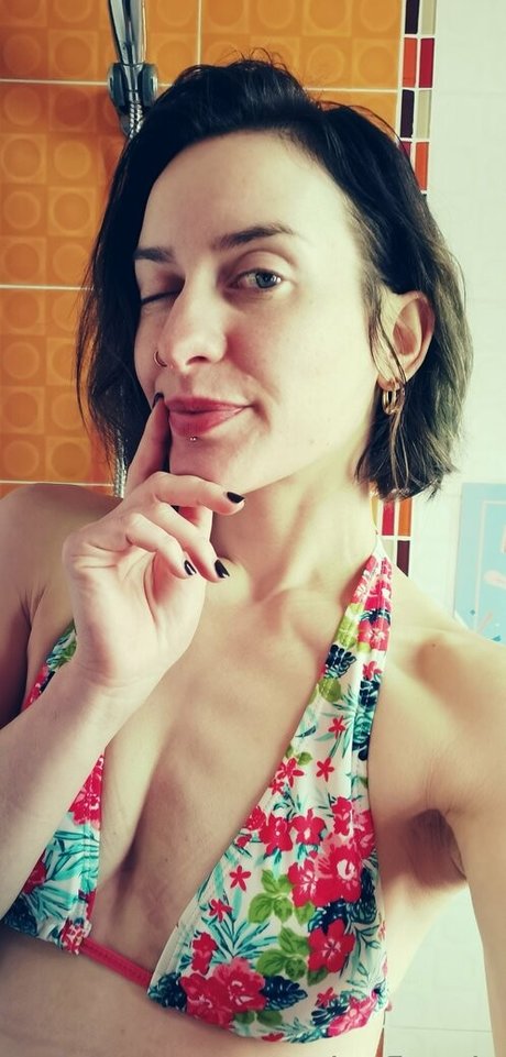 missfloraberlinfree model free images