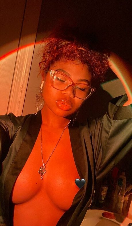 el3phanttittyz star adult images