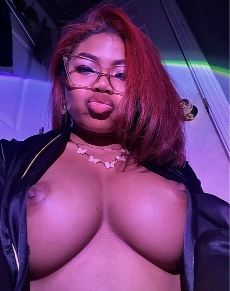 el3phanttittyz erotic pornstar image