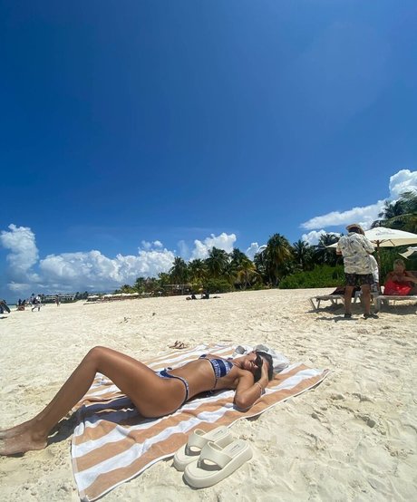 curvy onlyfans hot gallery