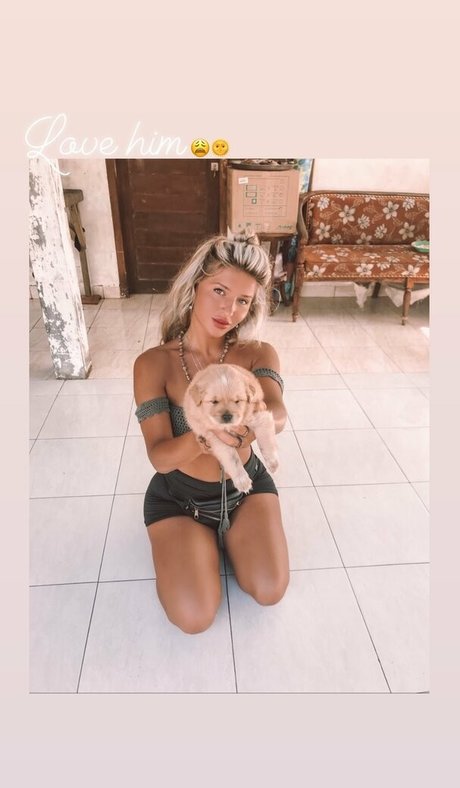 blonde midget onlyfans hot xxx image