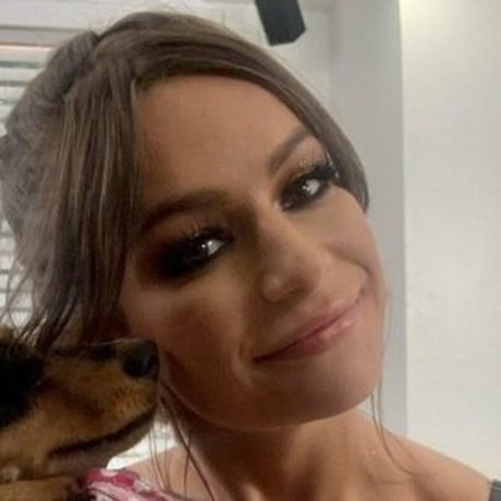 aprilolsenxxx free pornstar img