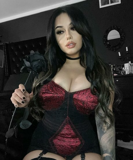 Vampxra_ pornstar images