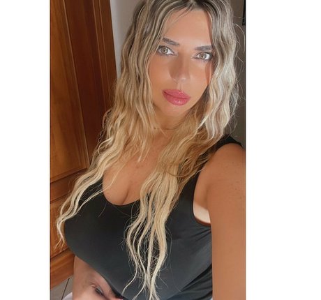 teen footjob onlyfans hot naked image