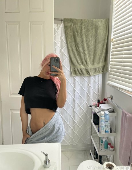 shemale riding onlyfans sexy photo