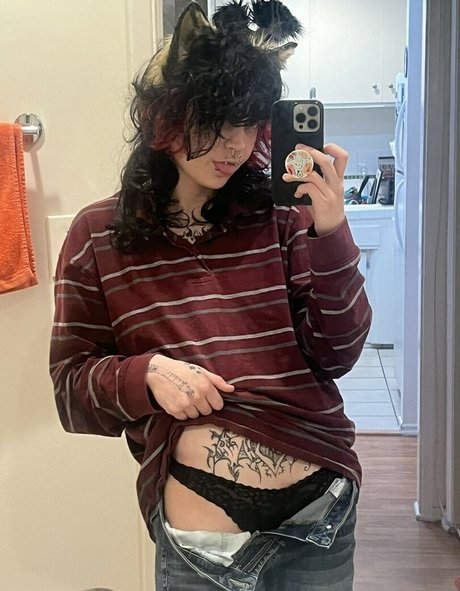 curly hair teen onlyfans beautiful porn image