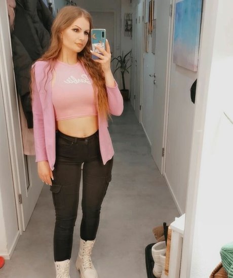 Ruth Fischer free pornstar galleries