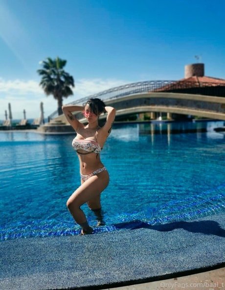 baal T hot star images