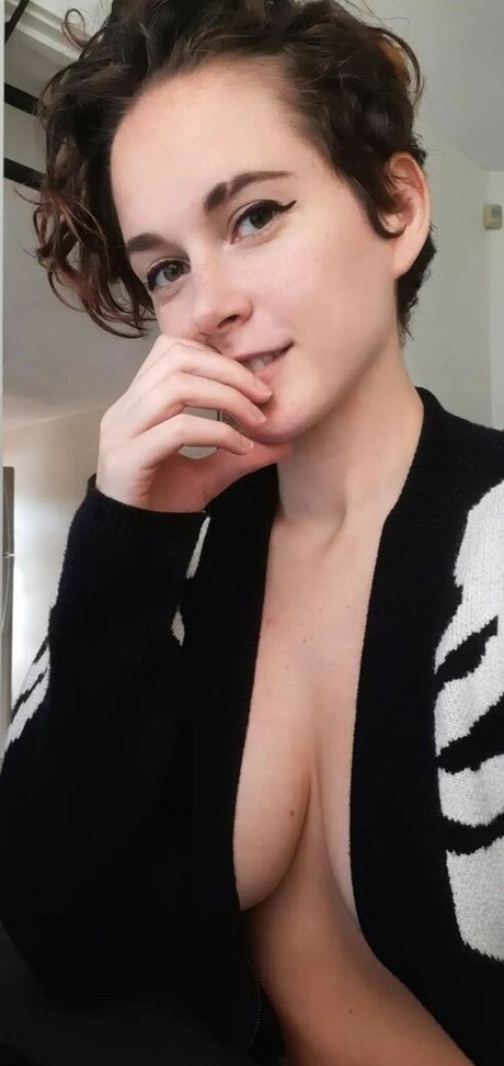 blonde cumshot onlyfans nudes gallery