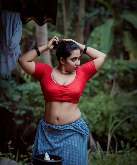 Nila Nambiar model porn img