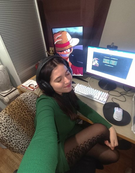 supermire pornstar picture