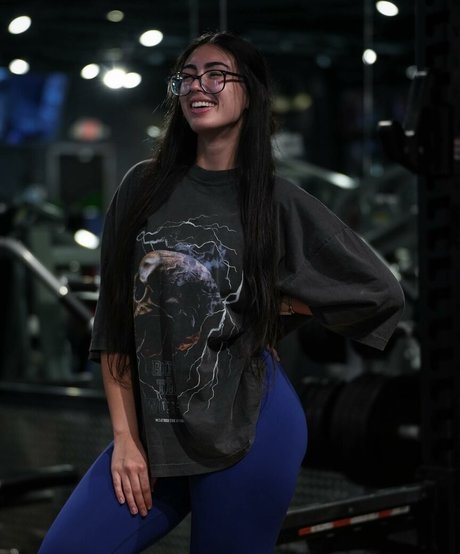 flexwness art model pics