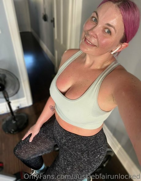 aussieblairunlocked pretty model images