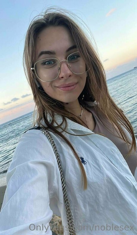 latina teen pussy onlyfans hot sexy images