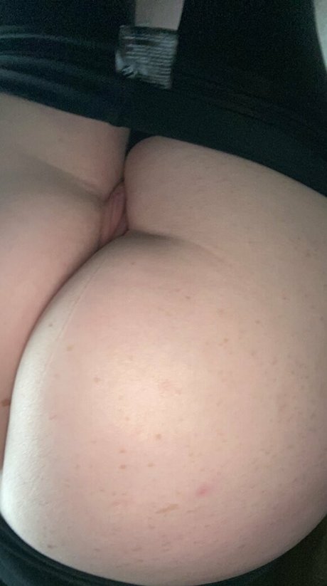 curvykgirl exclusive pornstar picture