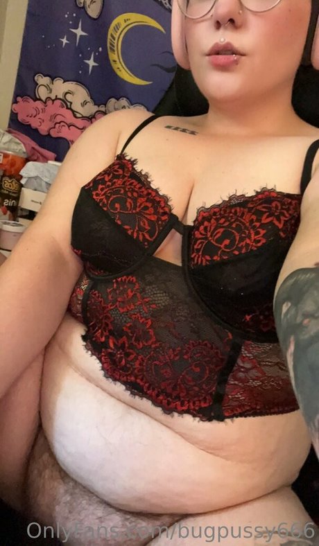 sucking tits onlyfans pornos pic