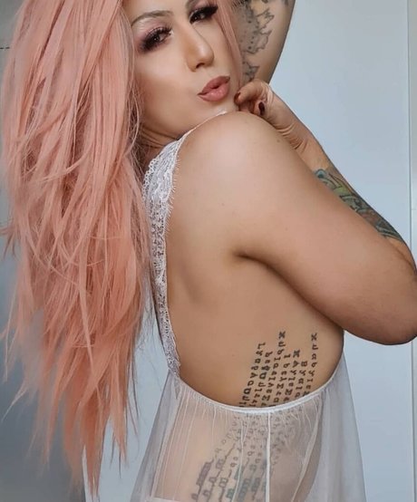 Brooke Spearz sexy pornstar archive