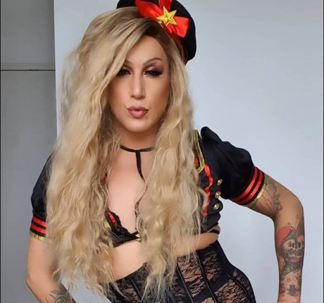 Brooke Spearz nude model photos