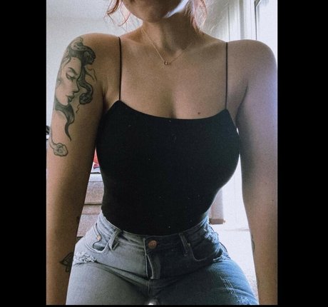 Kaytlin Lovely model galleries