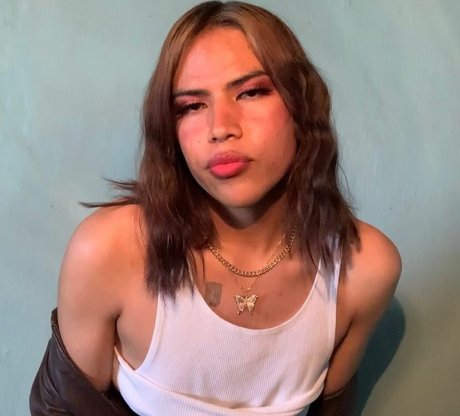 emo slut onlyfans pornographic pic