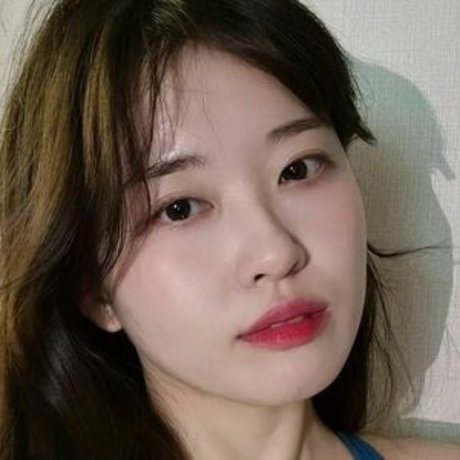 influencer onlyfans free nude archive