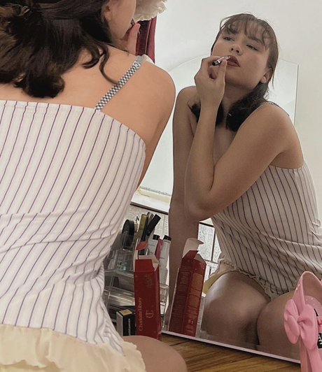 popular trans onlyfans sexy naked pictures