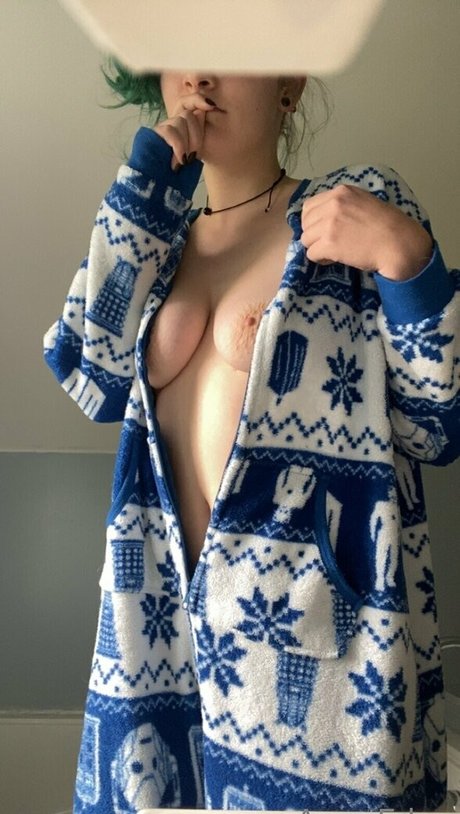 sunflowerseedling naked star archive