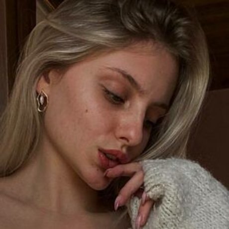 loulbaby model erotic pics