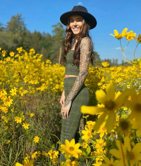 lunapowersthefairy model nudes photos