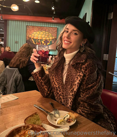 lunapowersthefairy hot star photo